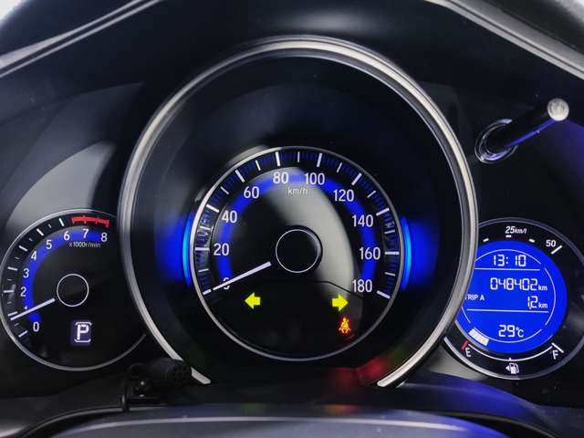 ホンダ フィット １．３ １３Ｇ Ｆパッケージ H25年 (近畿) 99