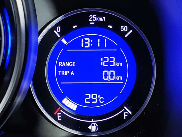 ホンダ フィット １．３ １３Ｇ Ｆパッケージ H25年 (近畿) 99
