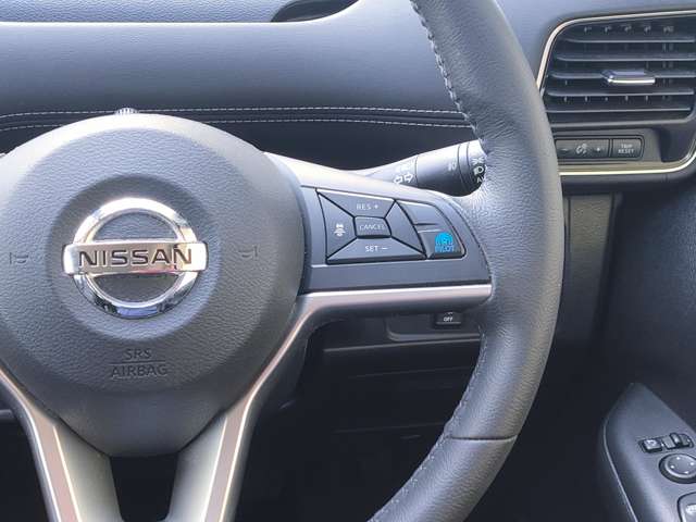 日産 セレナ ２．０ ハイウェイスター H29年 (近畿) 99