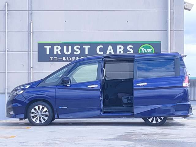 日産 セレナ ２．０ ハイウェイスター H29年 (近畿) 99