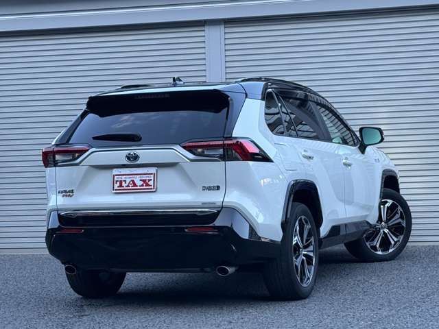 トヨタ ＲＡＶ４　ＰＨＶ ２．５ ブラック トーン Ｅ－ＦＯＵＲ ４ＷＤ R4年 () 99