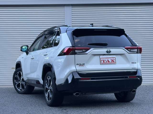 トヨタ ＲＡＶ４　ＰＨＶ ２．５ ブラック トーン Ｅ－ＦＯＵＲ ４ＷＤ R4年 () 99