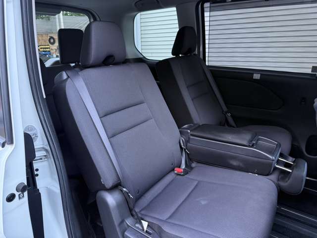 日産 セレナ ２．０ Ｓ H29年 () 99