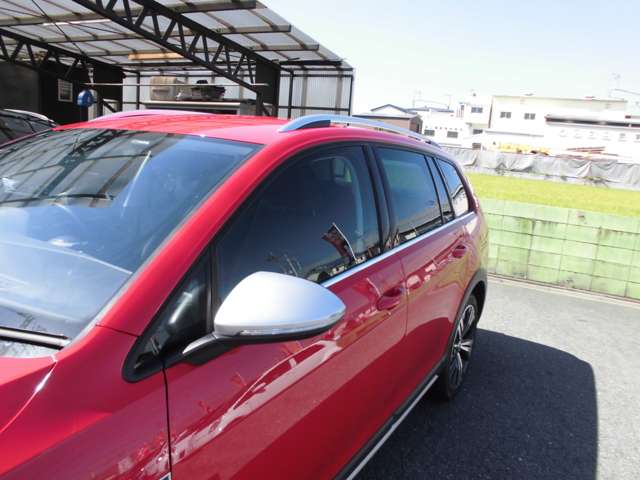 フォルクスワーゲン ゴルフ　オールトラック ＴＳＩ ４モーション ４ＷＤ H29年 (近畿) 99