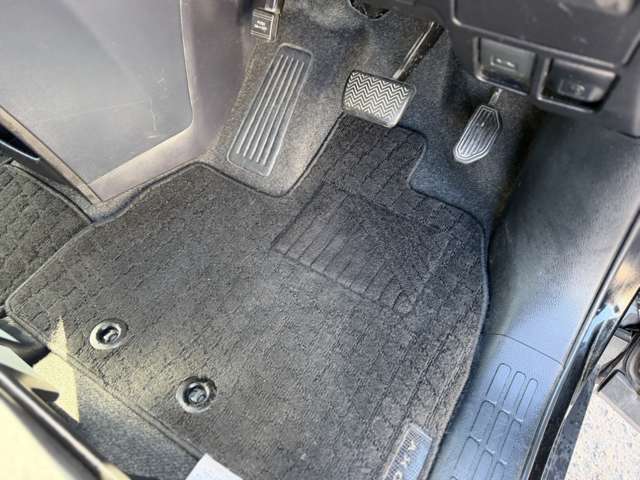 トヨタ ヴォクシー ２．０ ＺＳ 煌 H27年 (近畿) 99