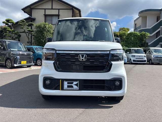 ホンダ Ｎ　ＢＯＸ カスタム ６６０ ターボ ブラック スタイル R8年 (九州・沖縄) 99