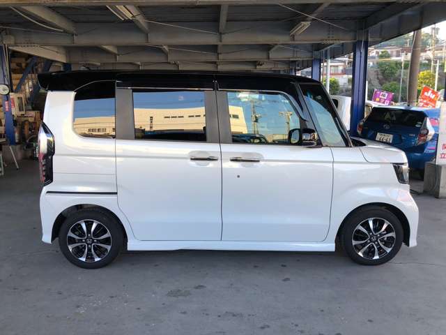 ホンダ Ｎ　ＢＯＸ カスタム ６６０ Ｌ R4年 (九州・沖縄) 99