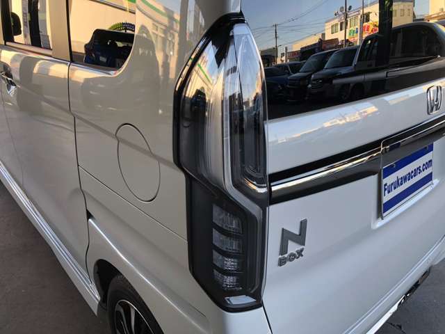 ホンダ Ｎ　ＢＯＸ カスタム ６６０ Ｌ R4年 (九州・沖縄) 99