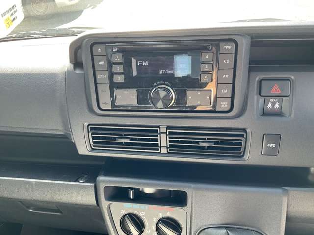 スバル サンバーバン ６６０ ＶＣ ４ＷＤ R5年 (東海) 99
