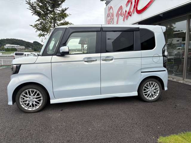 ホンダ Ｎ　ＢＯＸ カスタム ６６０ Ｌ ターボ R5年 (関東) 99