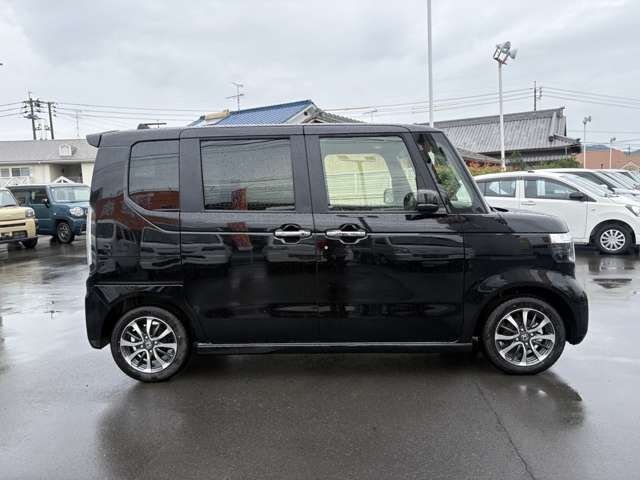 ホンダ Ｎ　ＢＯＸ カスタム ６６０ R8年 (中国) 99