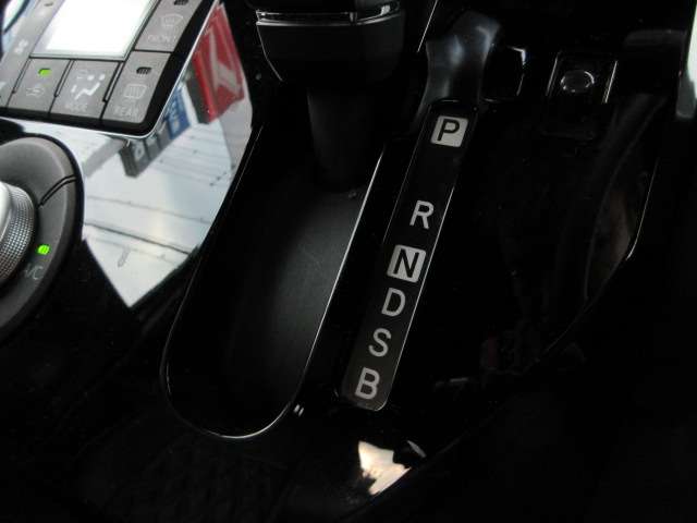 ダイハツ ウェイク ６６０ Ｇターボ リミテッド ＳＡＩＩＩ R1年 (関東) 99