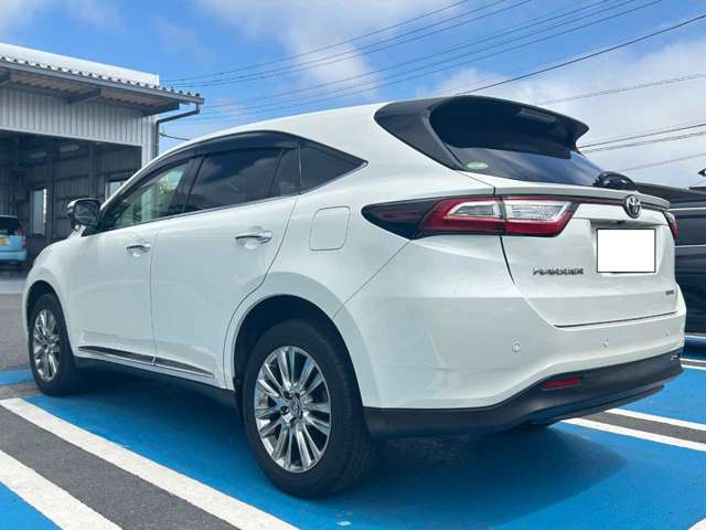 トヨタ ハリアー ２．０ プレミアム R1年 (関東) 99