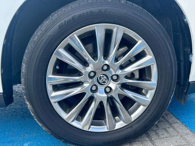 トヨタ ハリアー ２．０ プレミアム R1年 (関東) 99