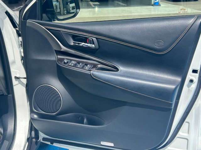 トヨタ ハリアー ２．０ プレミアム R1年 (関東) 99