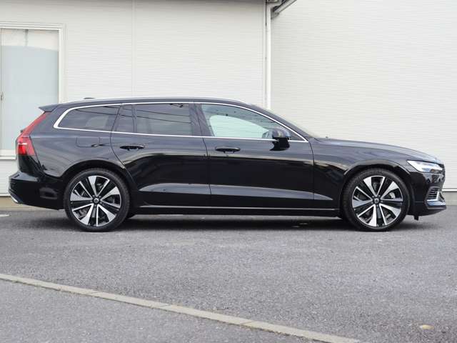 ボルボ Ｖ６０ リチャージ プラグイン ハイブリッド Ｔ６ ＡＷＤ インスクリプション R3年 (関東) 99