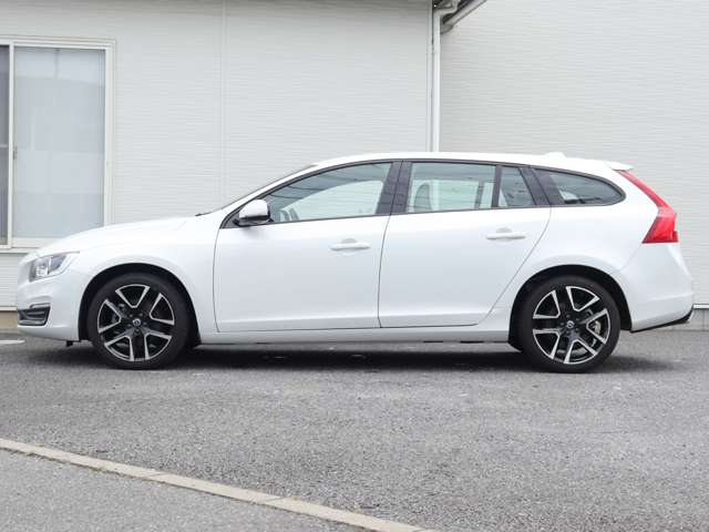 ボルボ Ｖ６０ Ｄ４ ダイナミック エディション ディーゼルターボ H29年 (関東) 99