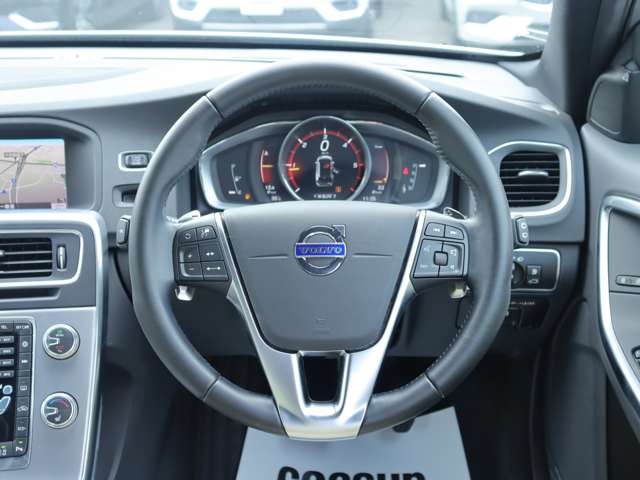 ボルボ Ｖ６０ Ｄ４ ダイナミック エディション ディーゼルターボ H29年 (関東) 99