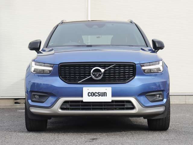 ボルボ ＸＣ４０ Ｔ４ ＡＷＤ Ｒデザイン ４ＷＤ R1年 (関東) 99