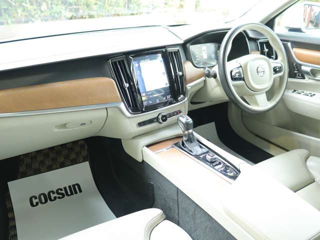 ボルボ Ｖ９０ Ｄ４ インスクリプション ディーゼルターボ R1年 (関東) 99