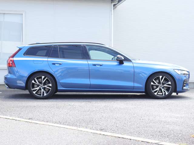 ボルボ Ｖ６０ Ｂ５　Ｒデザイン R3年 (関東) 99