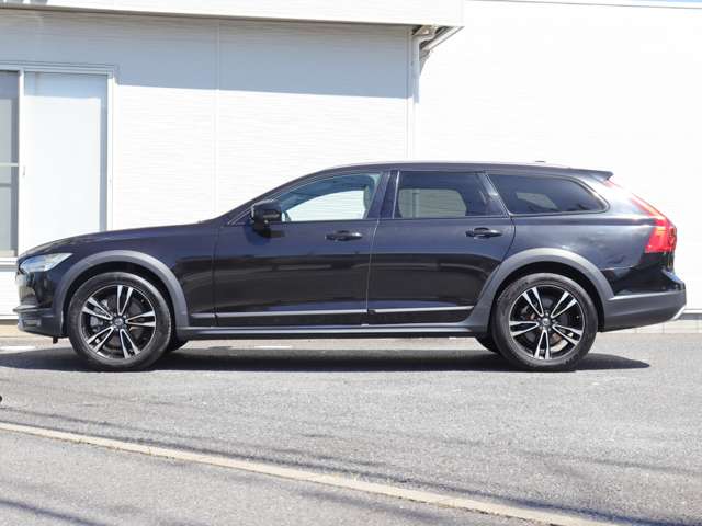 ボルボ Ｖ９０クロスカントリー Ｔ５ ＡＷＤ サマム ４ＷＤ H29年 (関東) 99