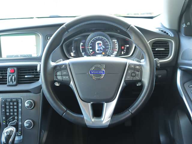 ボルボ Ｖ４０ Ｄ４ ディーゼルターボ H27年 (関東) 99