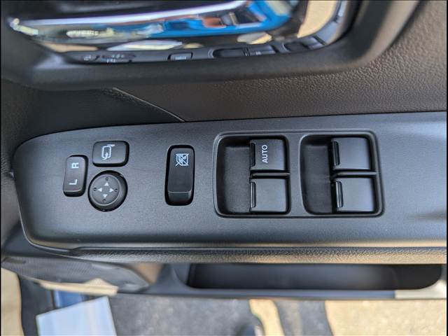 スズキ クロスビー １．２ ハイブリッド ＭＺ R8年 (東北) 99
