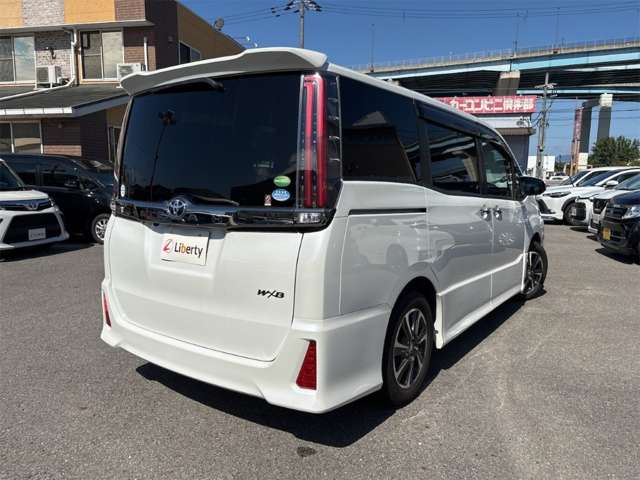 トヨタ ノア ２．０ ＳＩ ＷＸＢ H30年 (近畿) 99