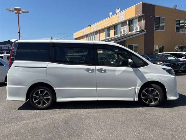 トヨタ ノア ２．０ ＳＩ ＷＸＢ H30年 (近畿) 99