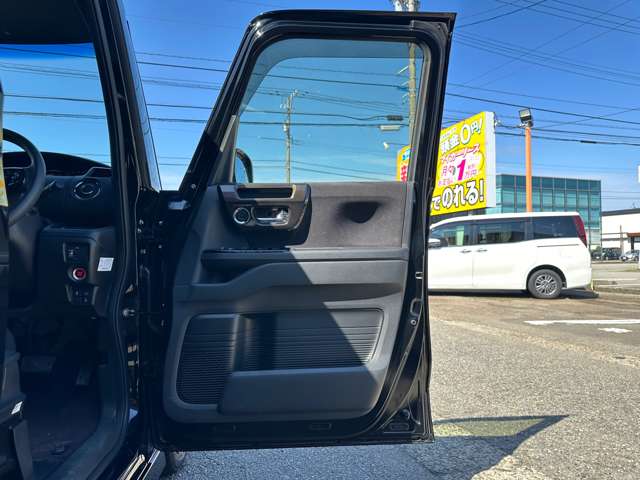 ホンダ Ｎ　ＢＯＸ カスタム ６６０ Ｇ Ｌ ホンダセンシング R1年 (甲信越・北陸) 99
