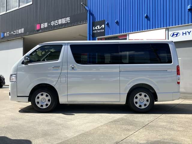 トヨタ ハイエースバン ２．０ スーパーＧＬ ダークプライムＩＩ ロングボディ R8年 (九州・沖縄) 99