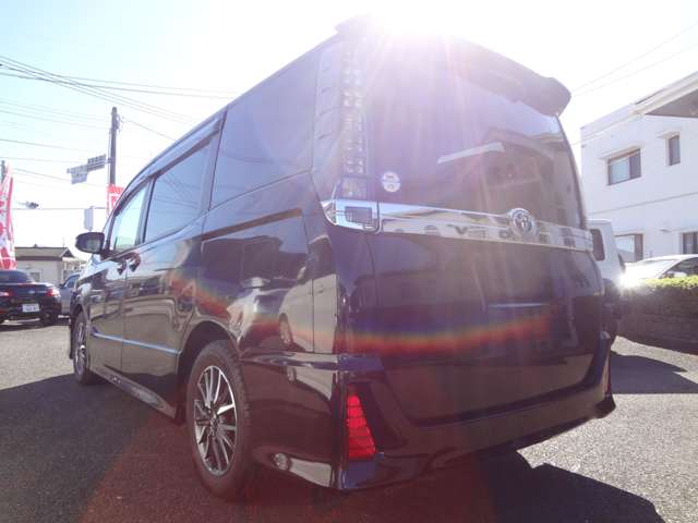 トヨタ ヴォクシー ２．０ ＺＳ ウェルキャブ サイドリフトアップシート車 標準タイプ H26年 (九州・沖縄) 99