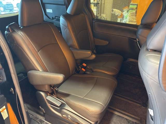 トヨタ ヴォクシー ２．０ ＺＳ 煌 H30年 (近畿) 99