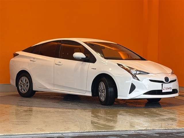 トヨタ プリウス １．８ Ｓ H28年 (近畿) 99
