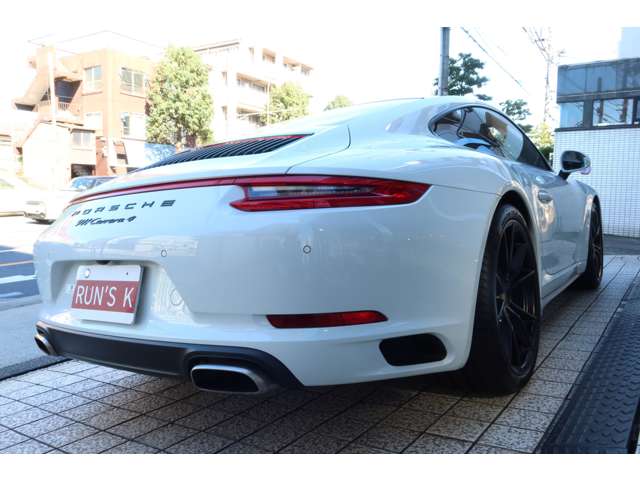 ポルシェ ９１１ カレラ４ ＰＤＫ H29年 (関東) 99