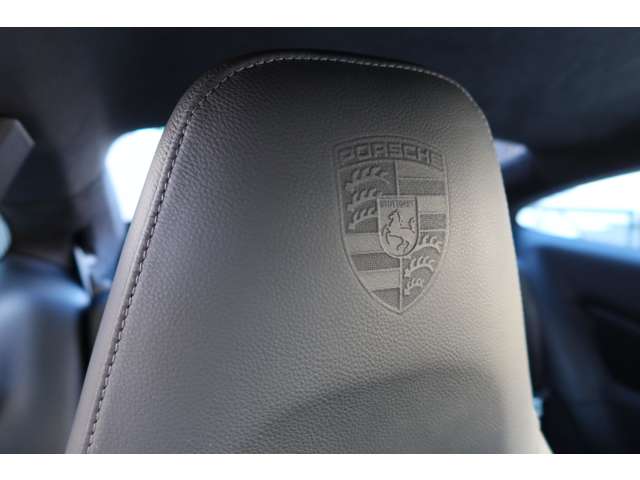 ポルシェ ９１１ カレラ４ ＰＤＫ H29年 (関東) 99