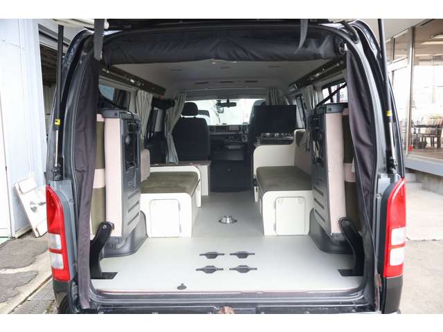トヨタ ハイエースバン キャンピングカーカーインテリア高橋４ＷＤ H25年 (東北) 99