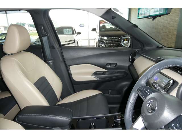 日産 キックス １．２ Ｘ ＦＯＵＲ ツートーン インテリアエディション（Ｅ－ＰＯＷＥＲ） ４ＷＤ R5年 (東北) 99
