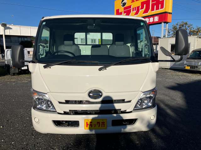 日野自動車 デュトロ ４．０ ワイド ロング 全低床 ディーゼルターボ R2年 (関東) 99
