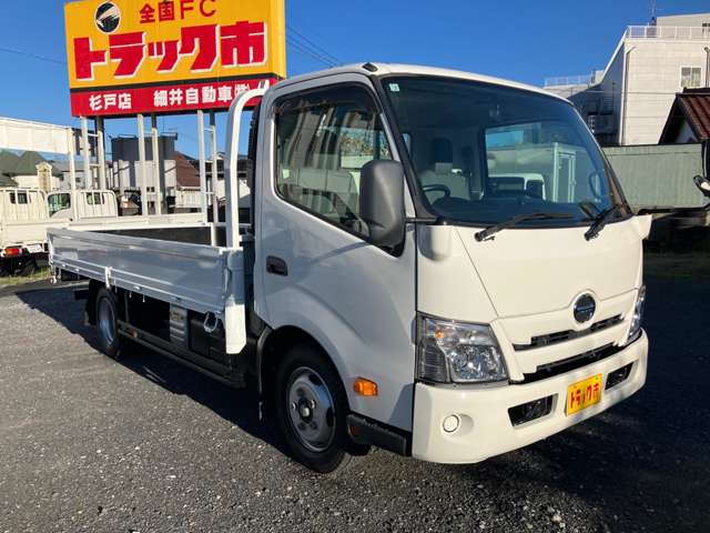 日野自動車 デュトロ ４．０ ワイド ロング 全低床 ディーゼルターボ R2年 (関東) 99