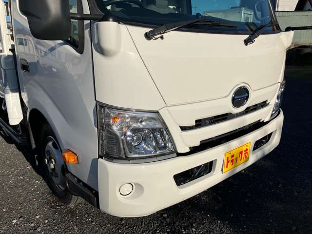 日野自動車 デュトロ ４．０ ワイド ロング 全低床 ディーゼルターボ R2年 (関東) 99