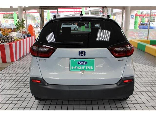 ホンダ フィット　ハイブリッド １．５ Ｅ：ＨＥＶ クロスター R3年 (関東) 99