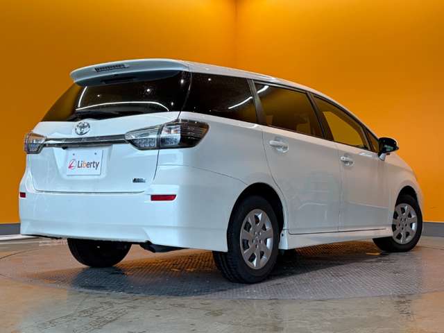 トヨタ ウィッシュ １．８Ｘ H29年 (近畿) 99