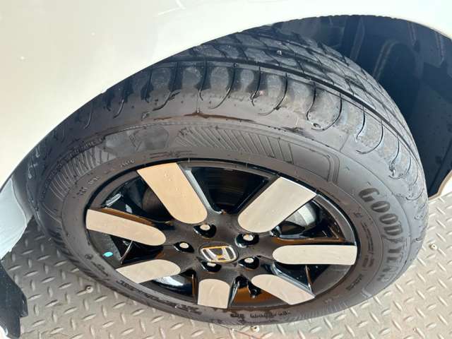 ホンダ フリード １．５ エアー ＥＸ R8年 (近畿) 99