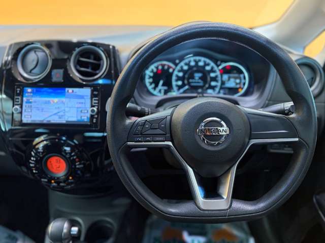 日産 ノート １．２ Ｘ ＤＩＧ－Ｓ H28年 (近畿) 99