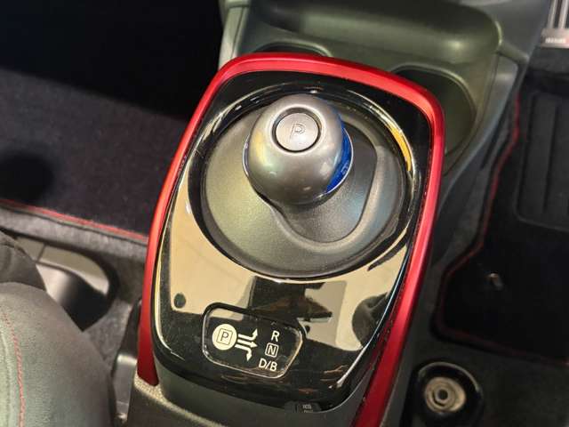 日産 ノート １．２ Ｅ－ＰＯＷＥＲ ＮＩＳＭＯ H30年 (近畿) 99