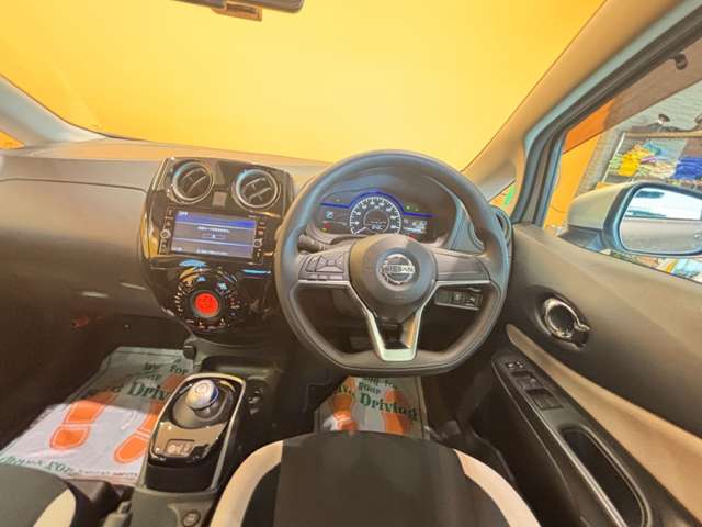 日産 ノート １．２ Ｅ－ＰＯＷＥＲ Ｘ H30年 (近畿) 99