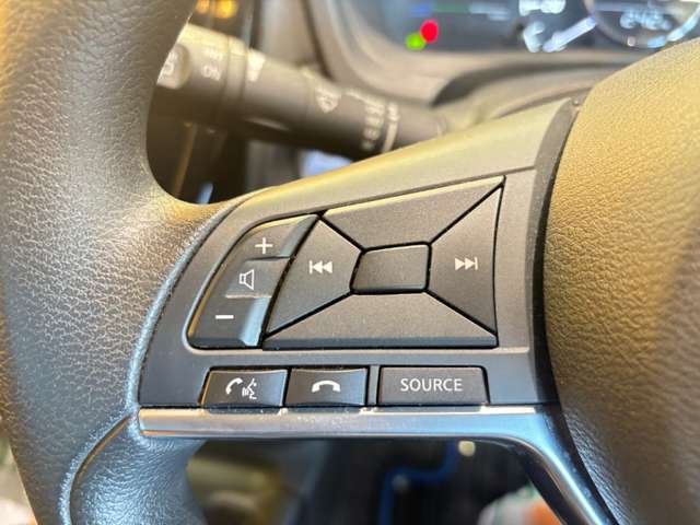 日産 ノート １．２ Ｅ－ＰＯＷＥＲ Ｘ H30年 (近畿) 99