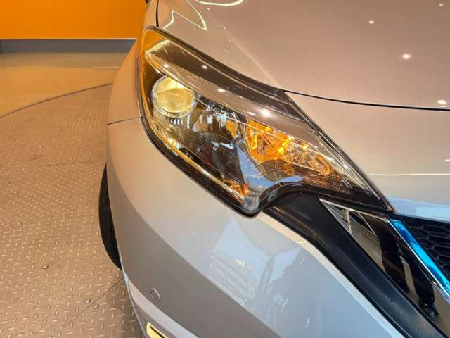 日産 ノート １．２ Ｅ－ＰＯＷＥＲ Ｘ H30年 (近畿) 99